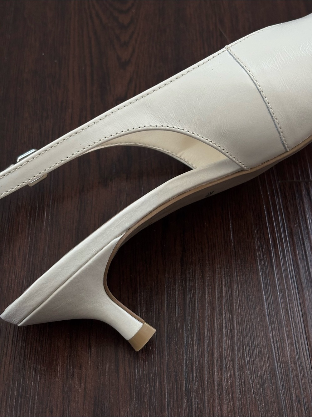 Dolce Vita Cream Pointed Slingback Kitten Heels — NWTs - Picture 6 of 11